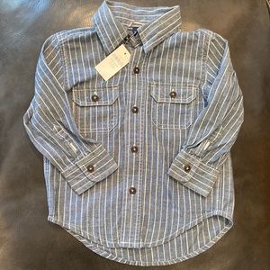 Boys button up Gap shirt